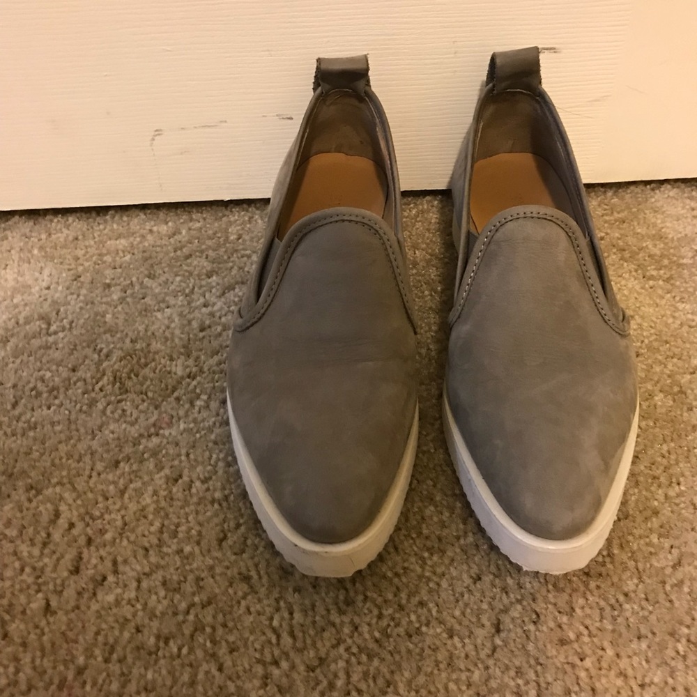 Everlane suede pointed slip on