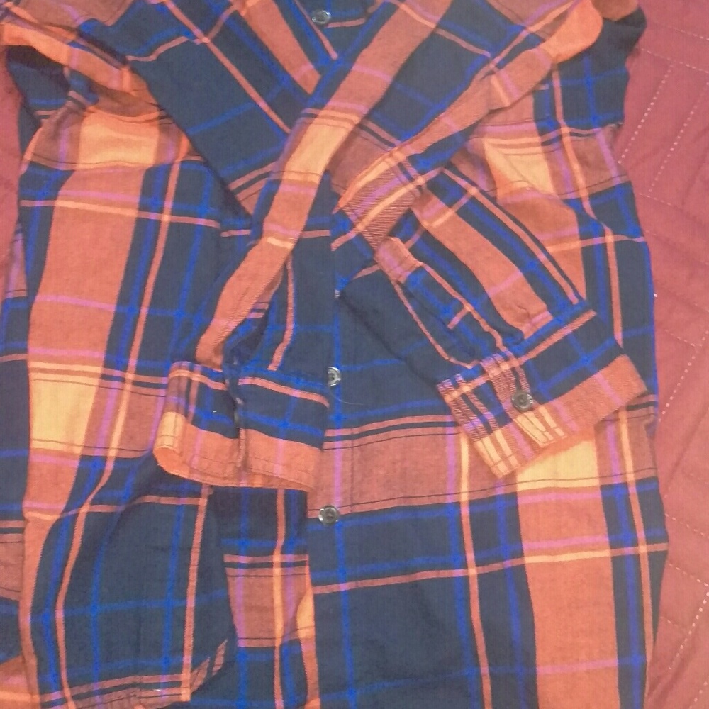 Old navy plaid shirt