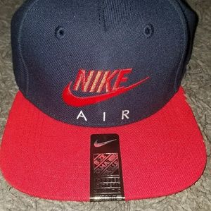 Nike toddler snap back