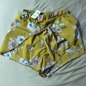 Charlotte Russe floral shorts