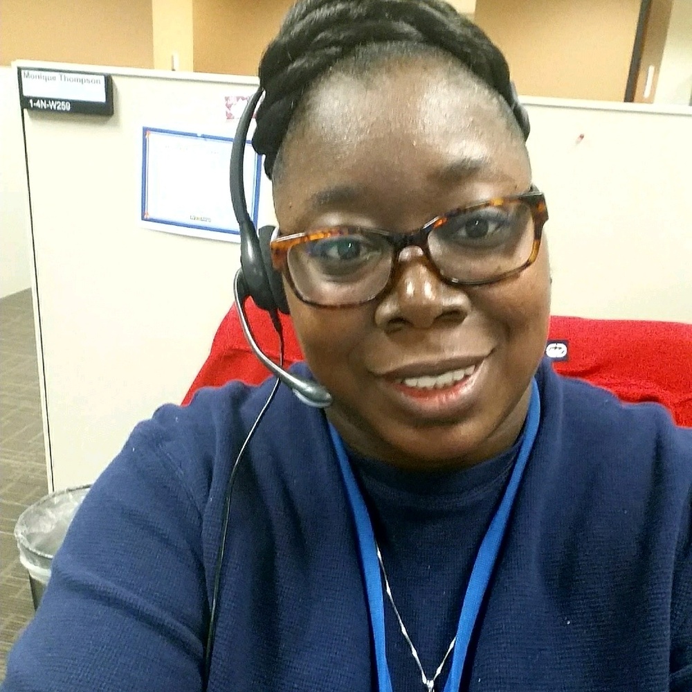 Meet your Posher, Monique