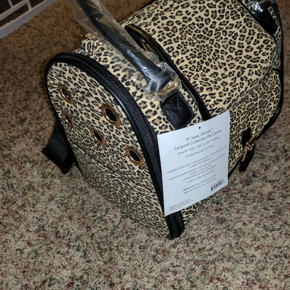 Dog carrier