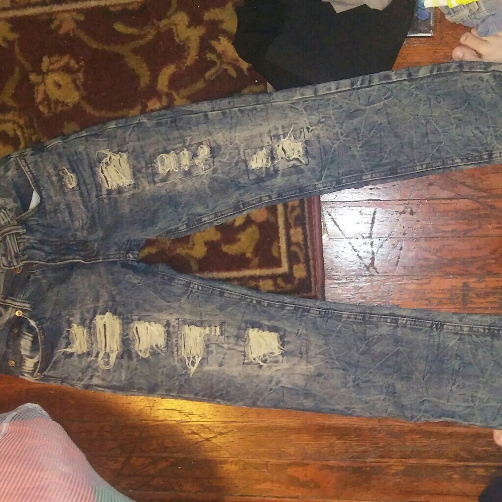 Jeans
