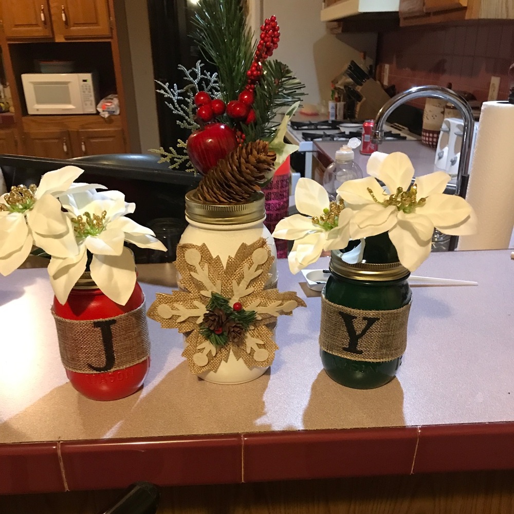 Brand new x-mas joy mason jars