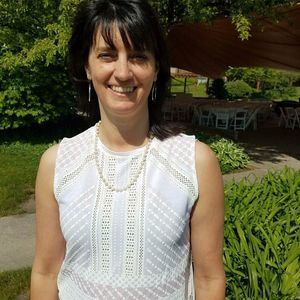 Meet your Posher, Elena