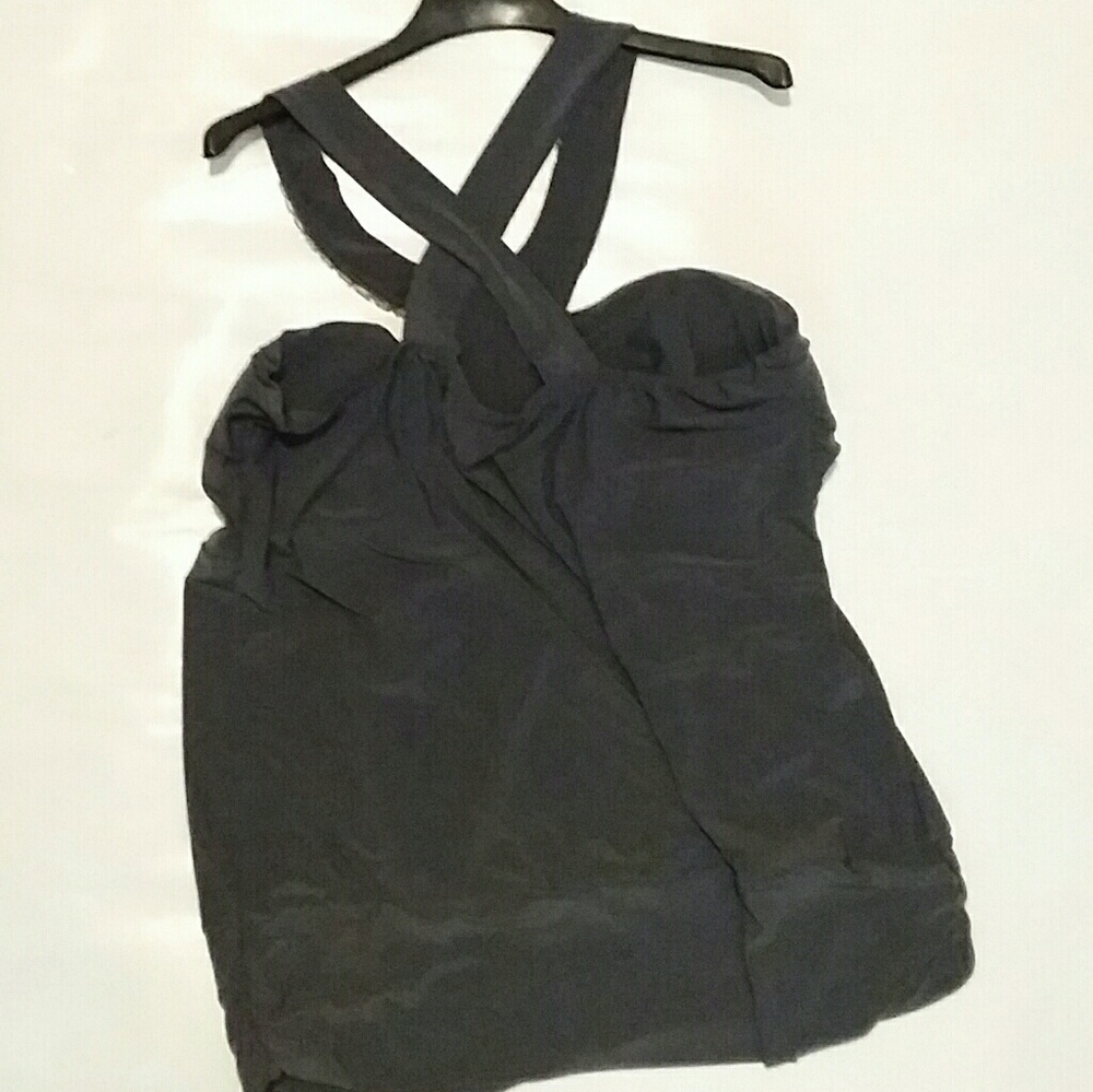 Ladies Clothes - Picture 3 of 4