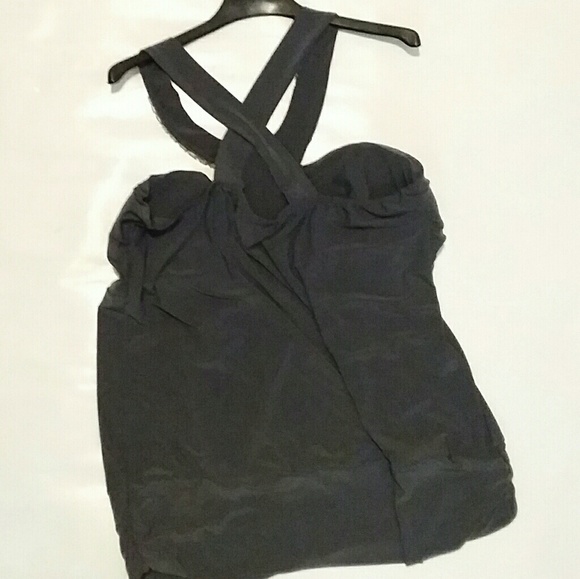 Ladies Clothes - Picture 3 of 4