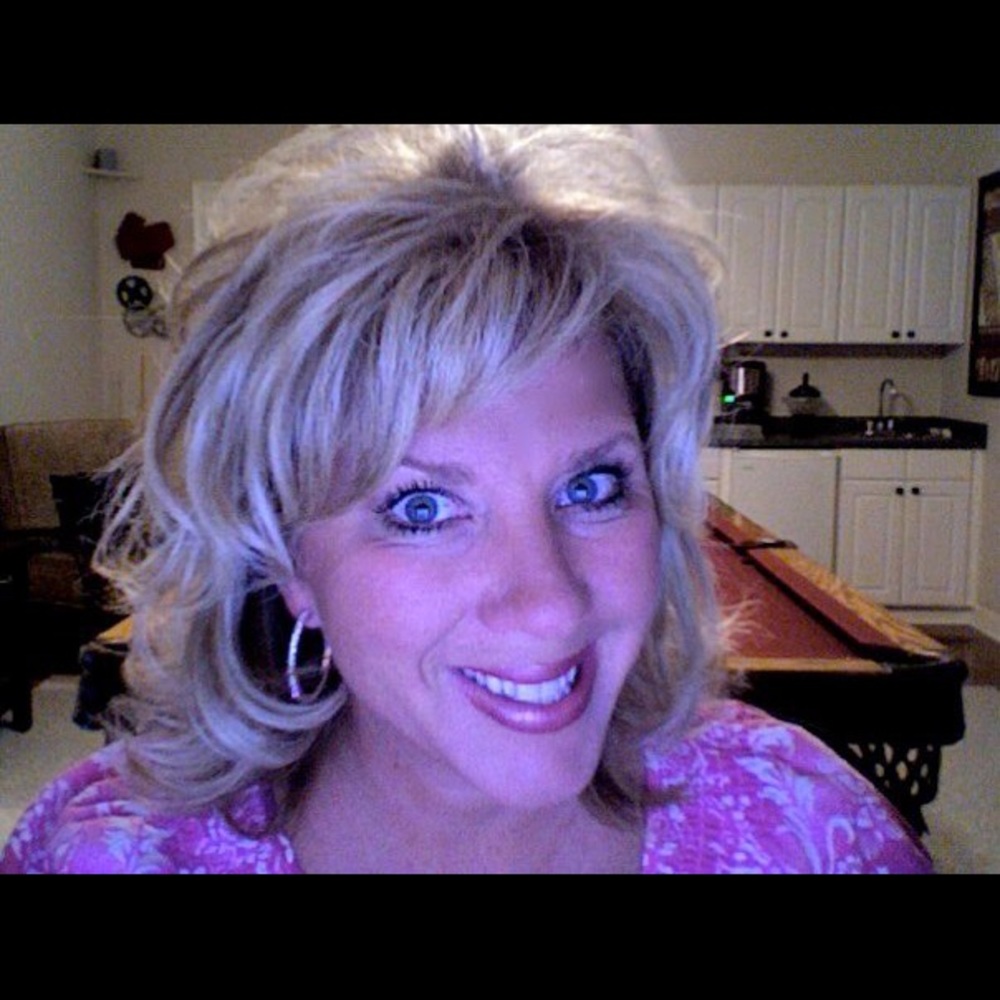 Meet your Posher, Yvonne