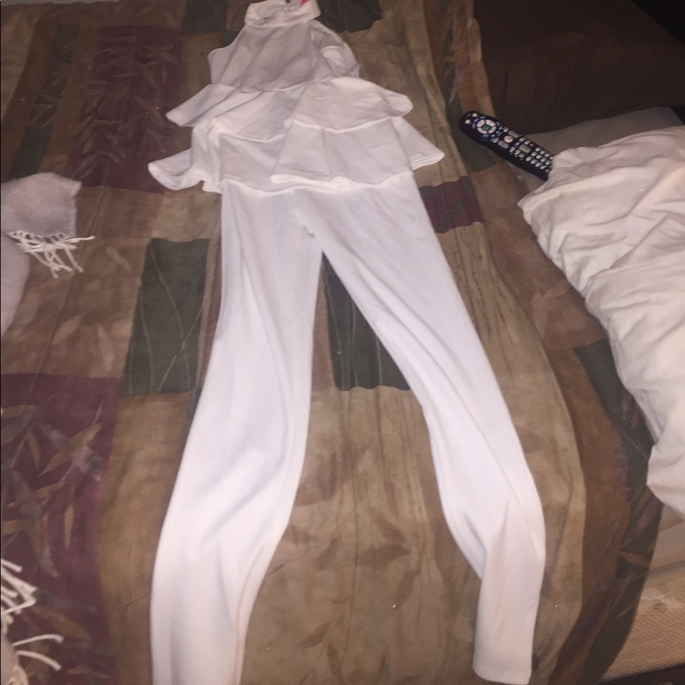 Long White Jumpsuit ✨