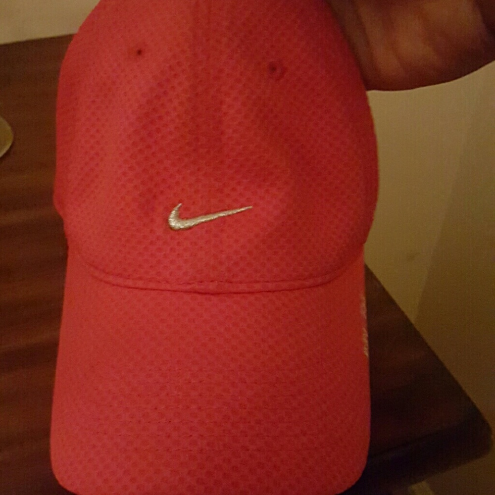 Nike Dri-fit hat