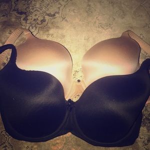 VS bra bundle - 34DDD one black, one beige
