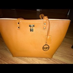 BCBG Purse free express crop jeans flip flops