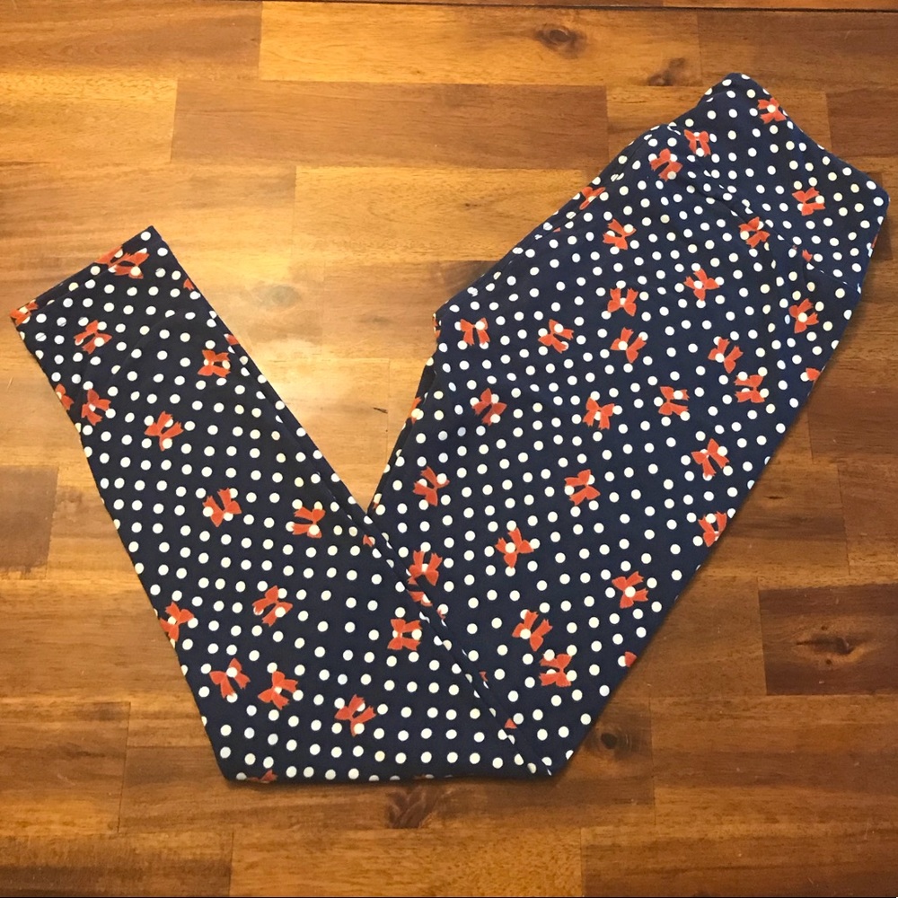 BRAND NEW LuLaRoe OS Leggings