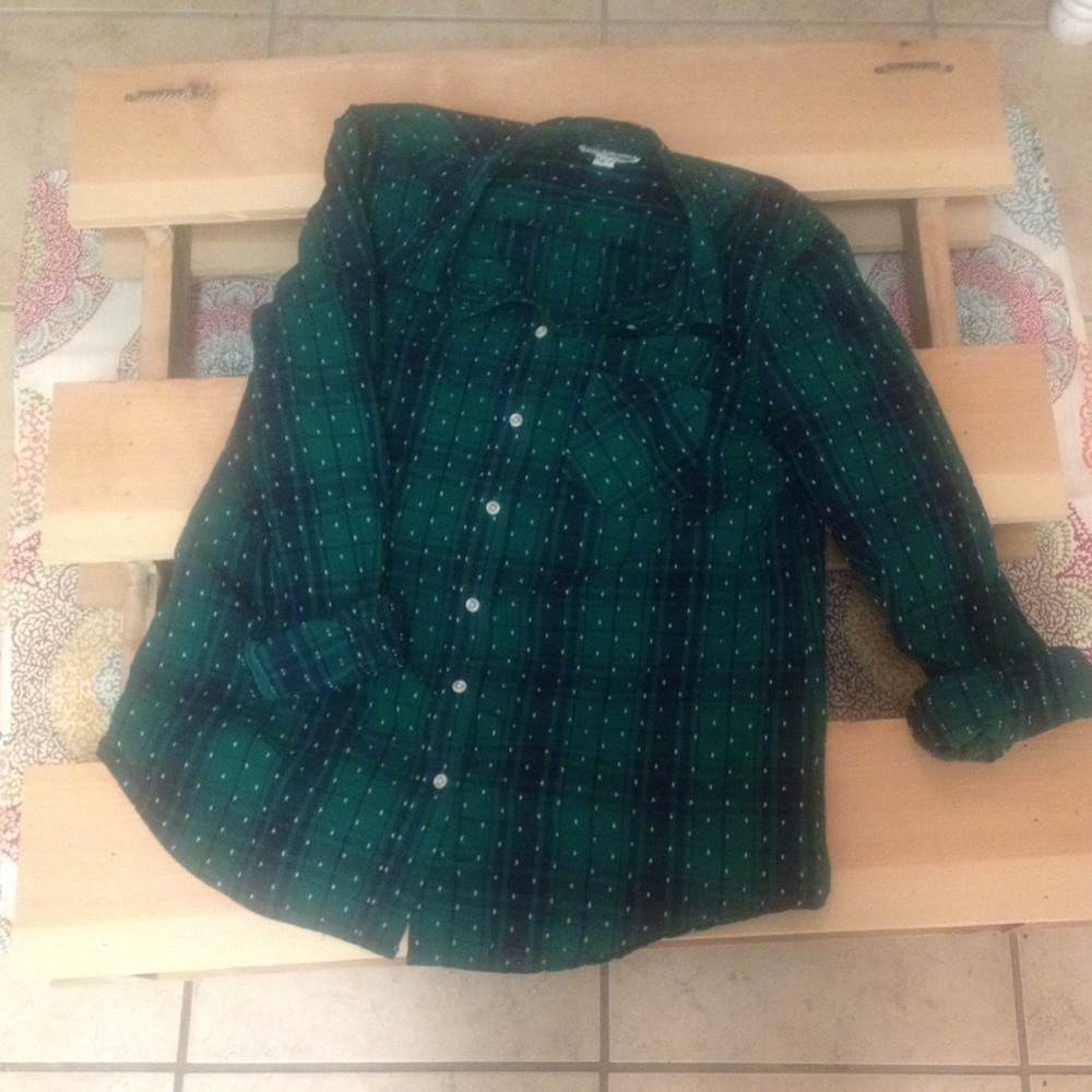 Merona plaid and polka dot top💙💚💙