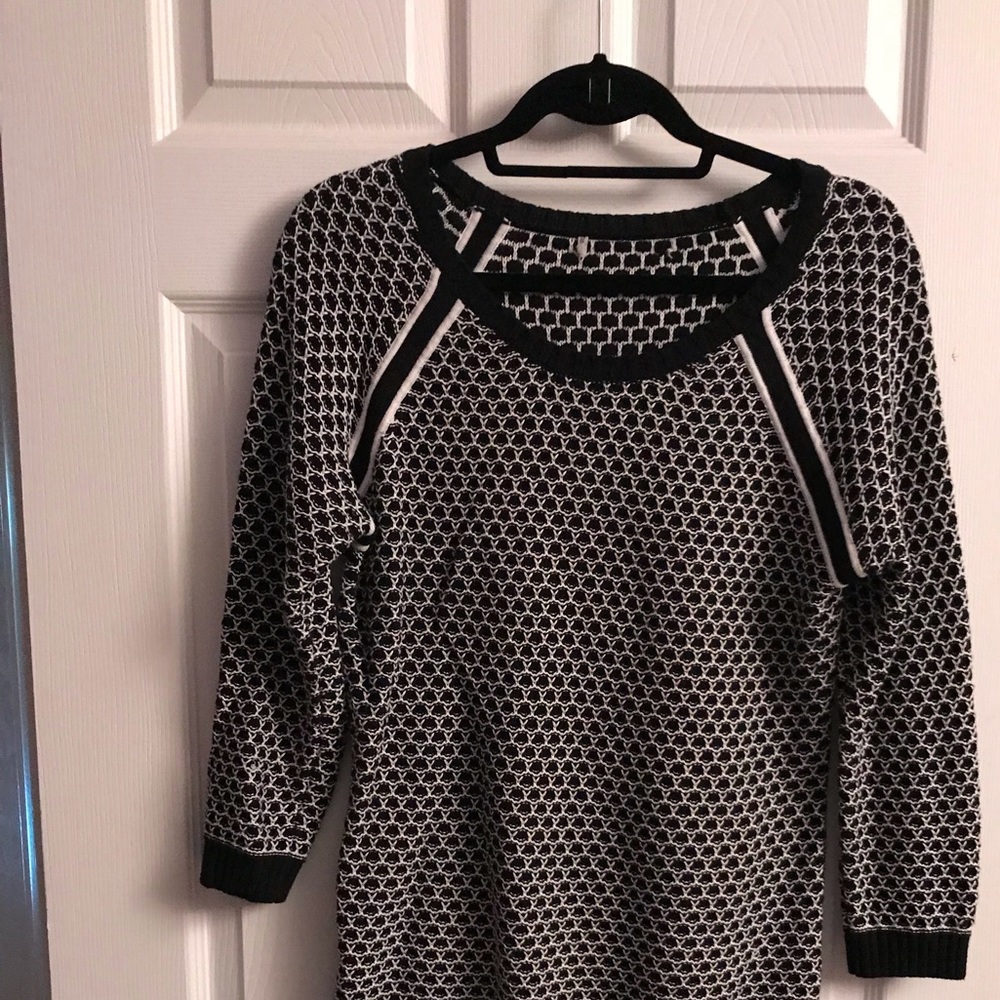 Light wool Sweater