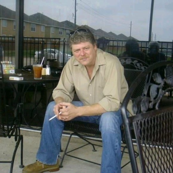 Meet your Posher, David - Picture 1 of 1