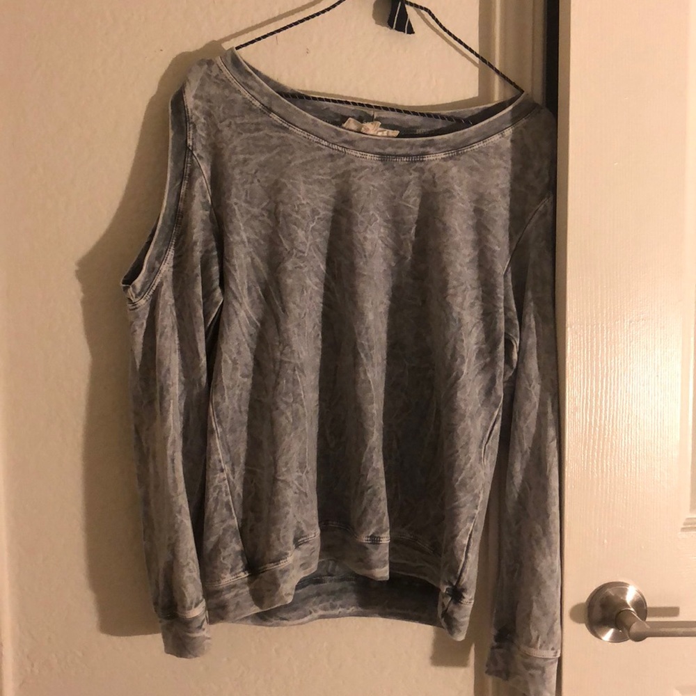 Circle Holes in Shoulder Pullover