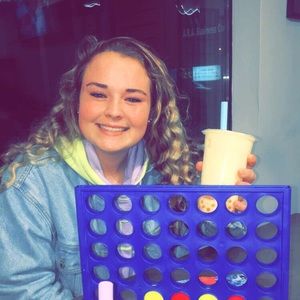 Meet your Posher, Edan