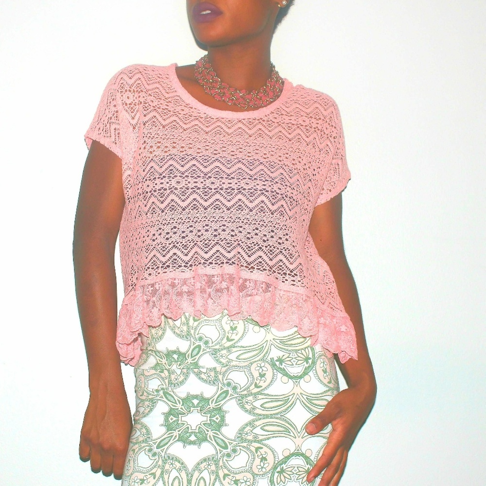 👡Hi Low Hollister Lace Top👡