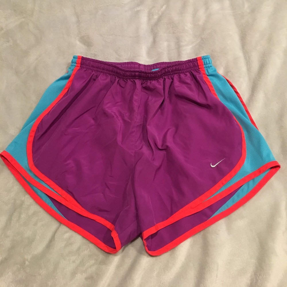 Womens Nike Tempo Shorts