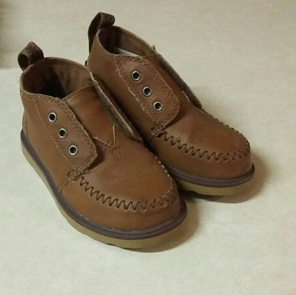 Tom's boots