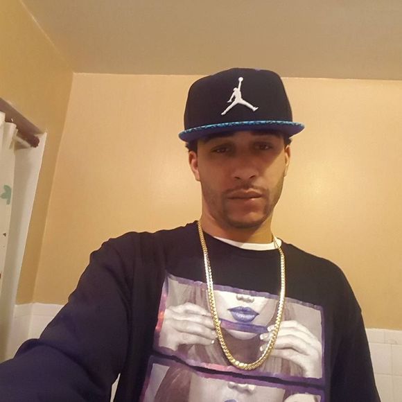 Meet your Posher, Gerry - Picture 1 of 1