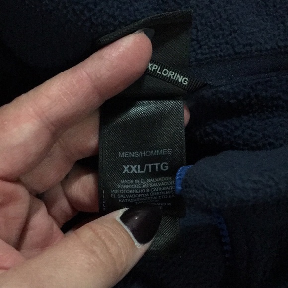 North face jacket - Picture 3 of 4