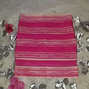 NWOT 2B bebe bandage Skirt free 🎁 with purchase