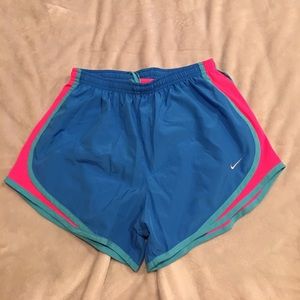 Womens Nike Tempo Shorts