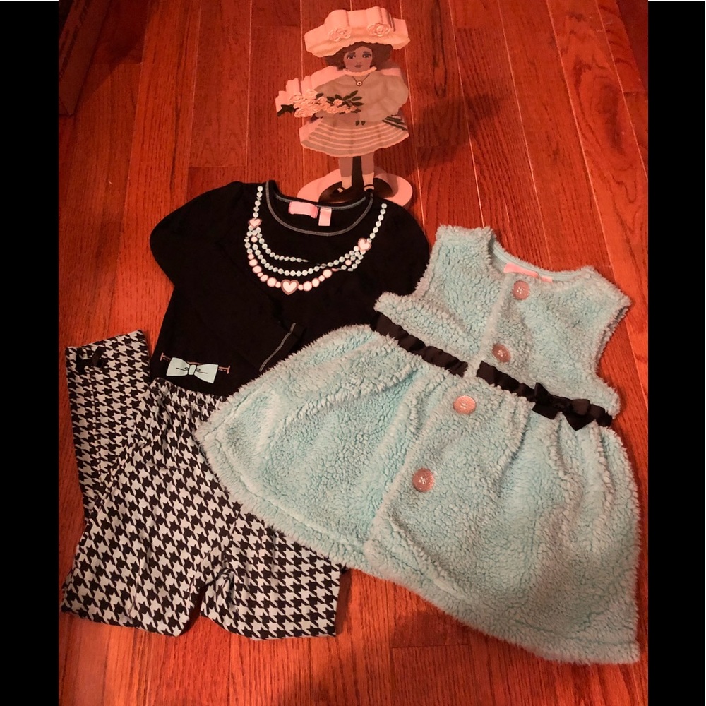 Like New Kids Headquarters Outfit