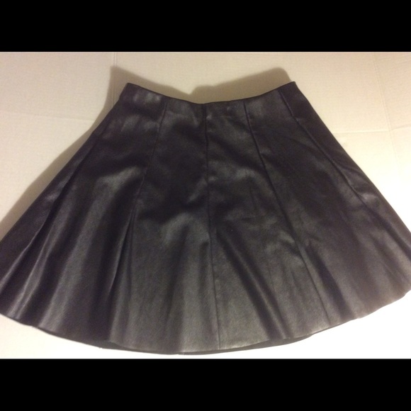 connection 18 Dresses & Skirts - NWT Connection 18 Faux leather Sz S