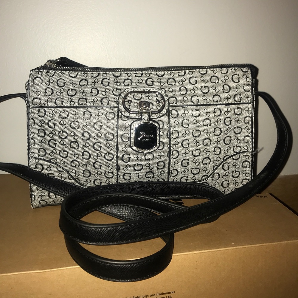 Guess Purse!