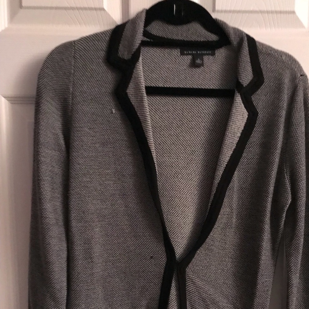 One snap button sweater