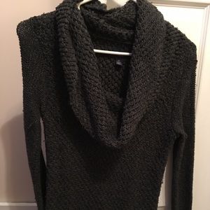 Gray American Eagle sweater