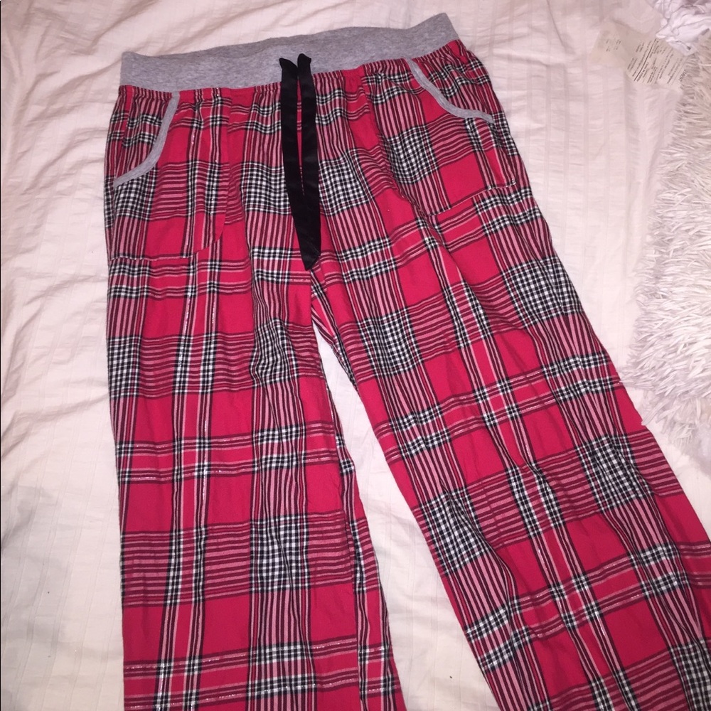 VS LONG SLEEVE CHRISTMAS PAJAMA SET