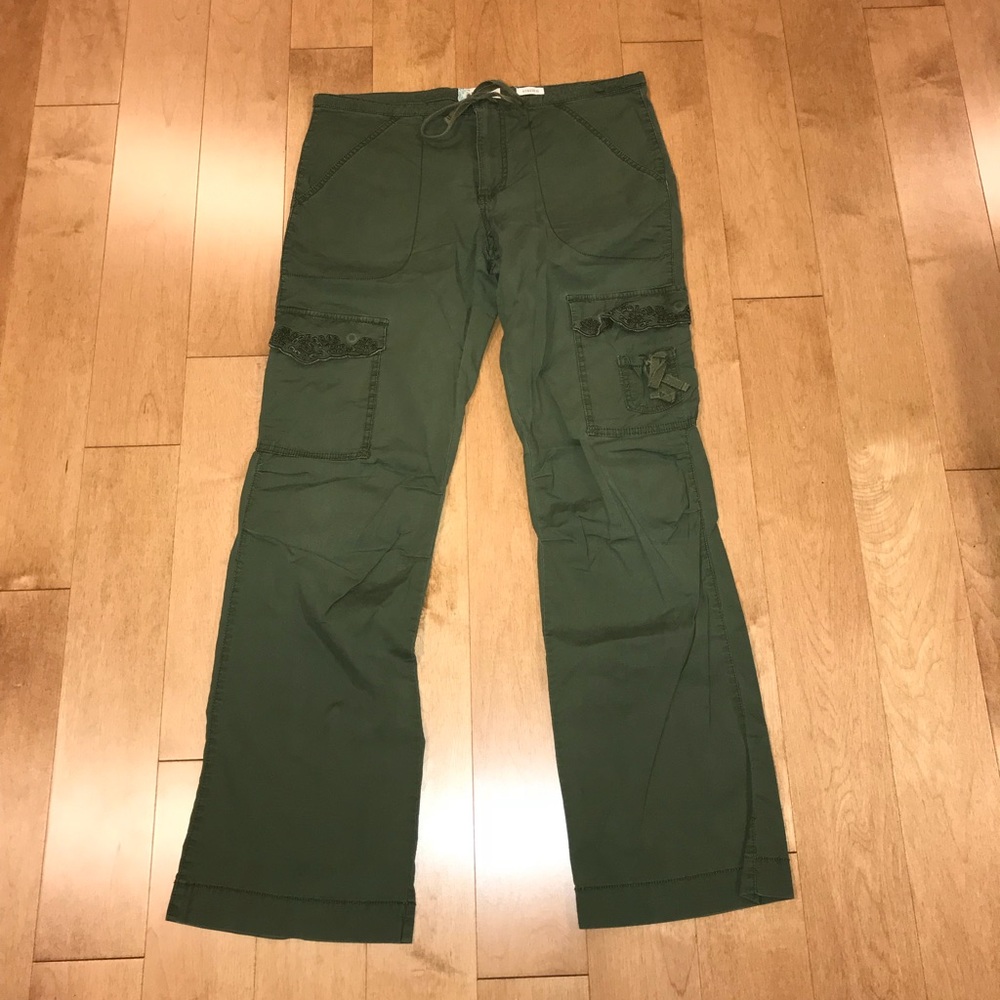 Old navy cargo pants
