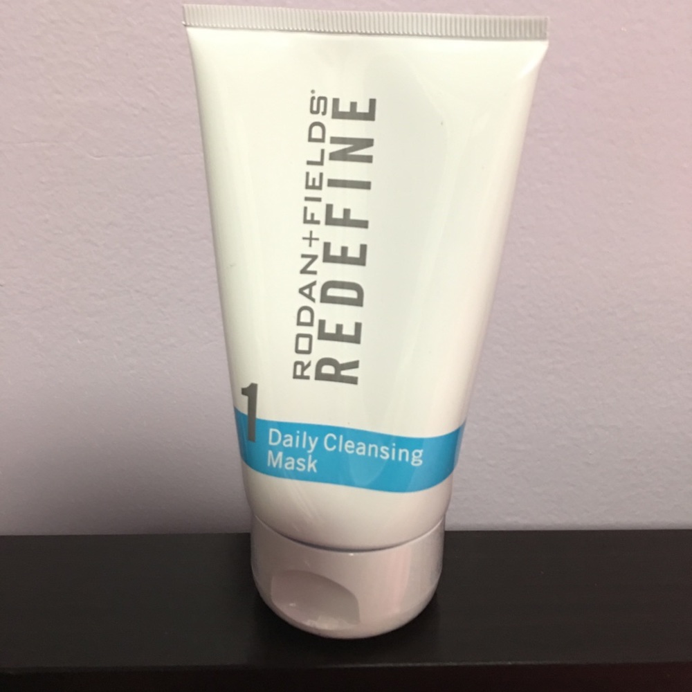 Rodan and field redefine cleansing mask
