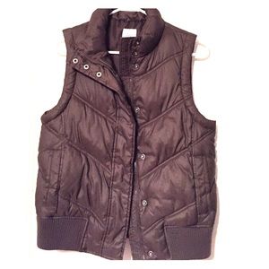Gap Puffer Vest