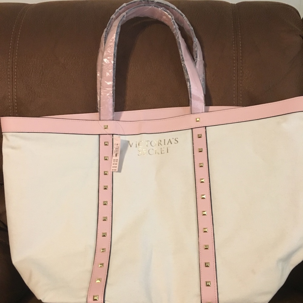 NWT Victoria’s Secret Tote