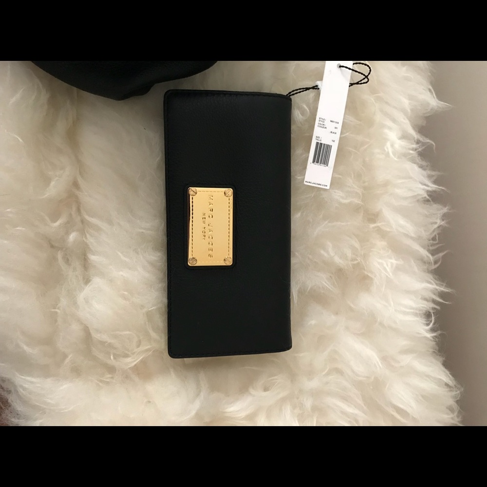 Marc Jacobs wallet