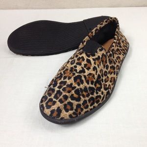 SODA Leopard Print corduroy Slip On Flats