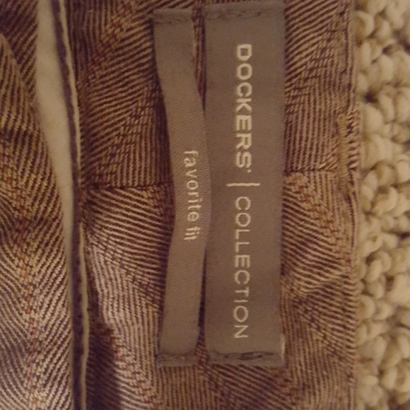 Levis - Picture 3 of 4