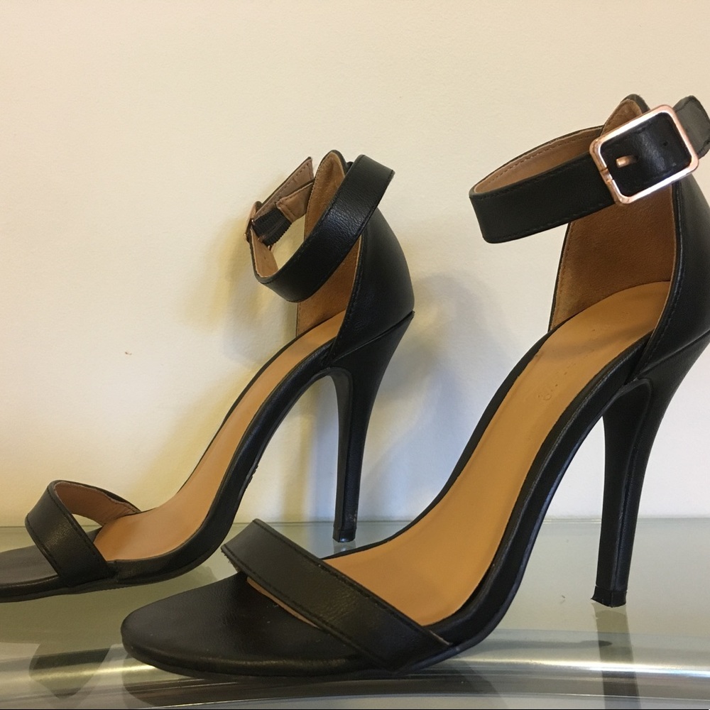 Single sole heel