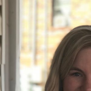 Meet your Posher, Caroline