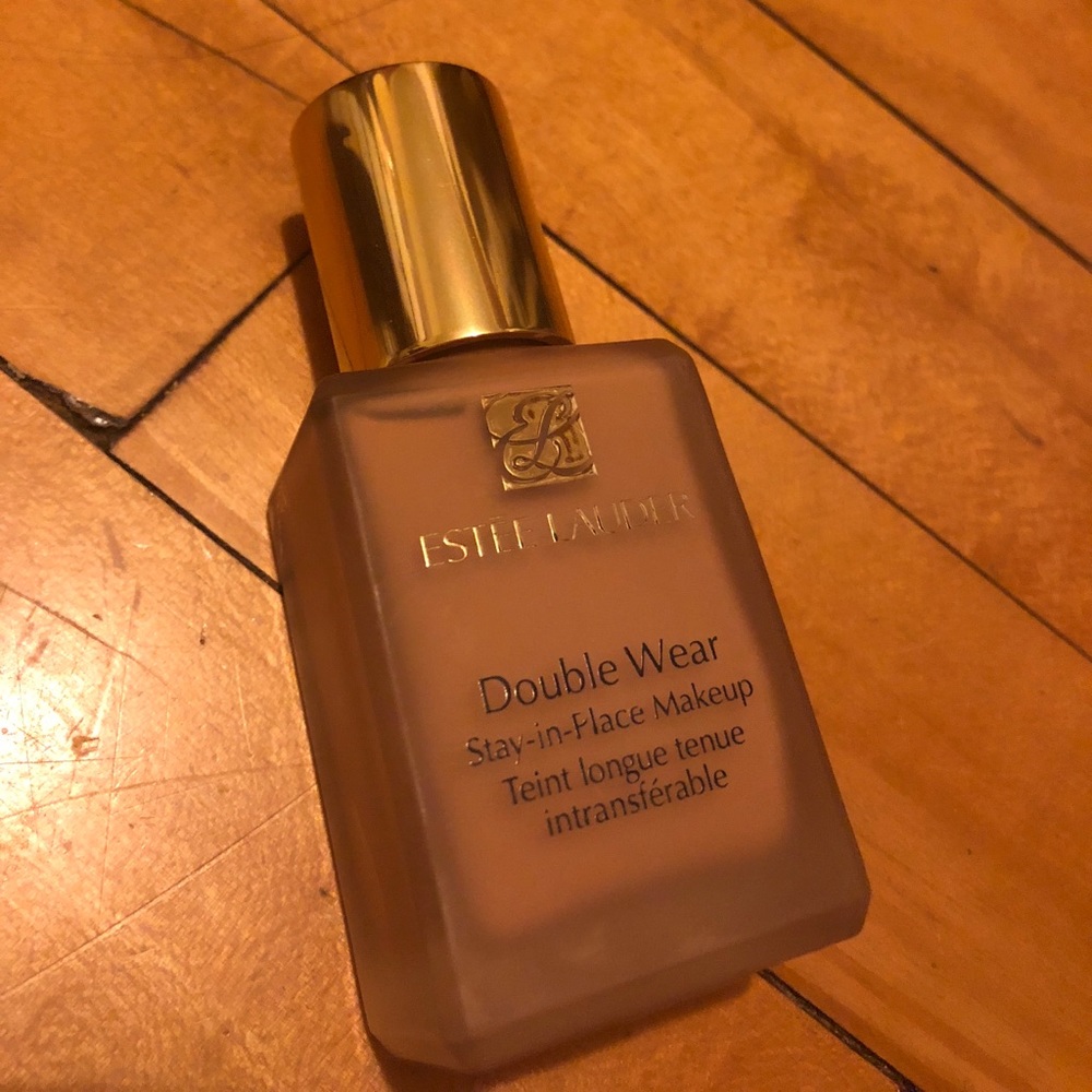 Estée Lauder Double Wear