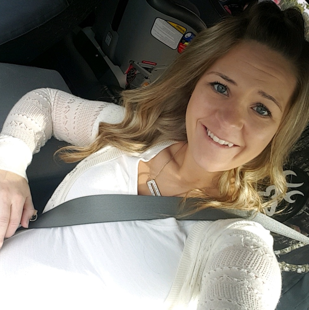 Meet your Posher, Stacy