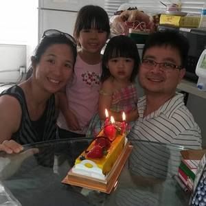 Meet your Posher, Peggy