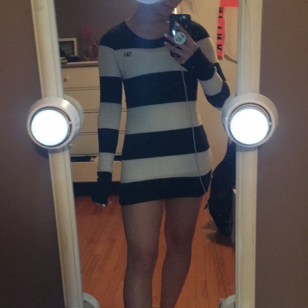 Gills Hicks Oversized Sweater