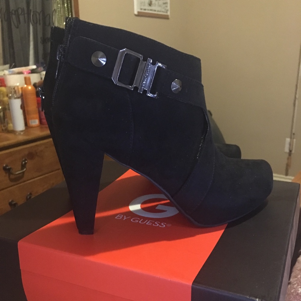 G BY GUESS BOOTS