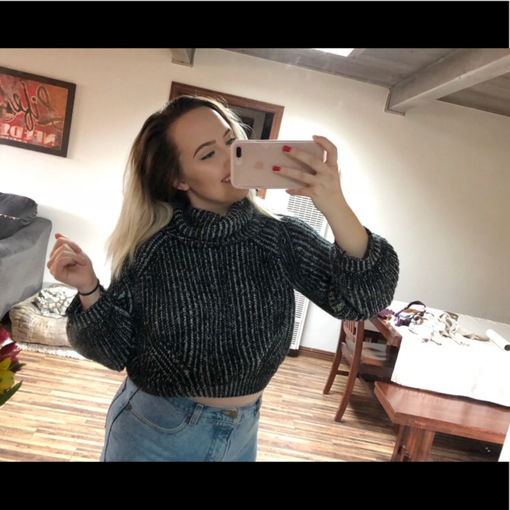 LF Turtleneck Sweater 🍂✨